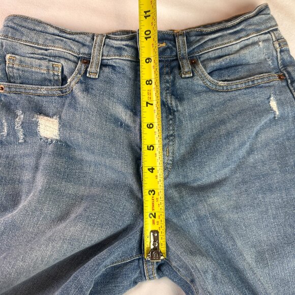 Old Navy High-Waisted OG Straight Leg Cut-Off Jeans - Picture 12 of 13